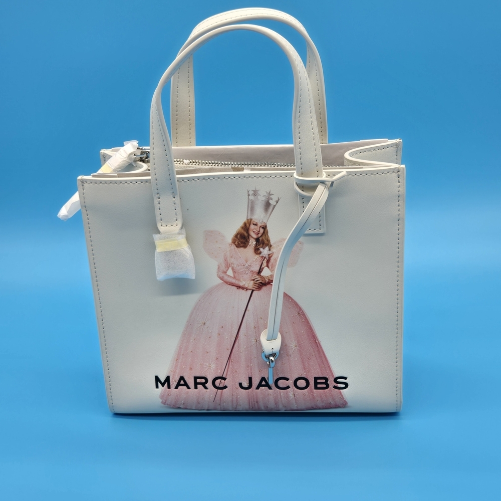Marc Jacobs White and Pink Women's Tote - Wizard Of Oz 2025 Collection